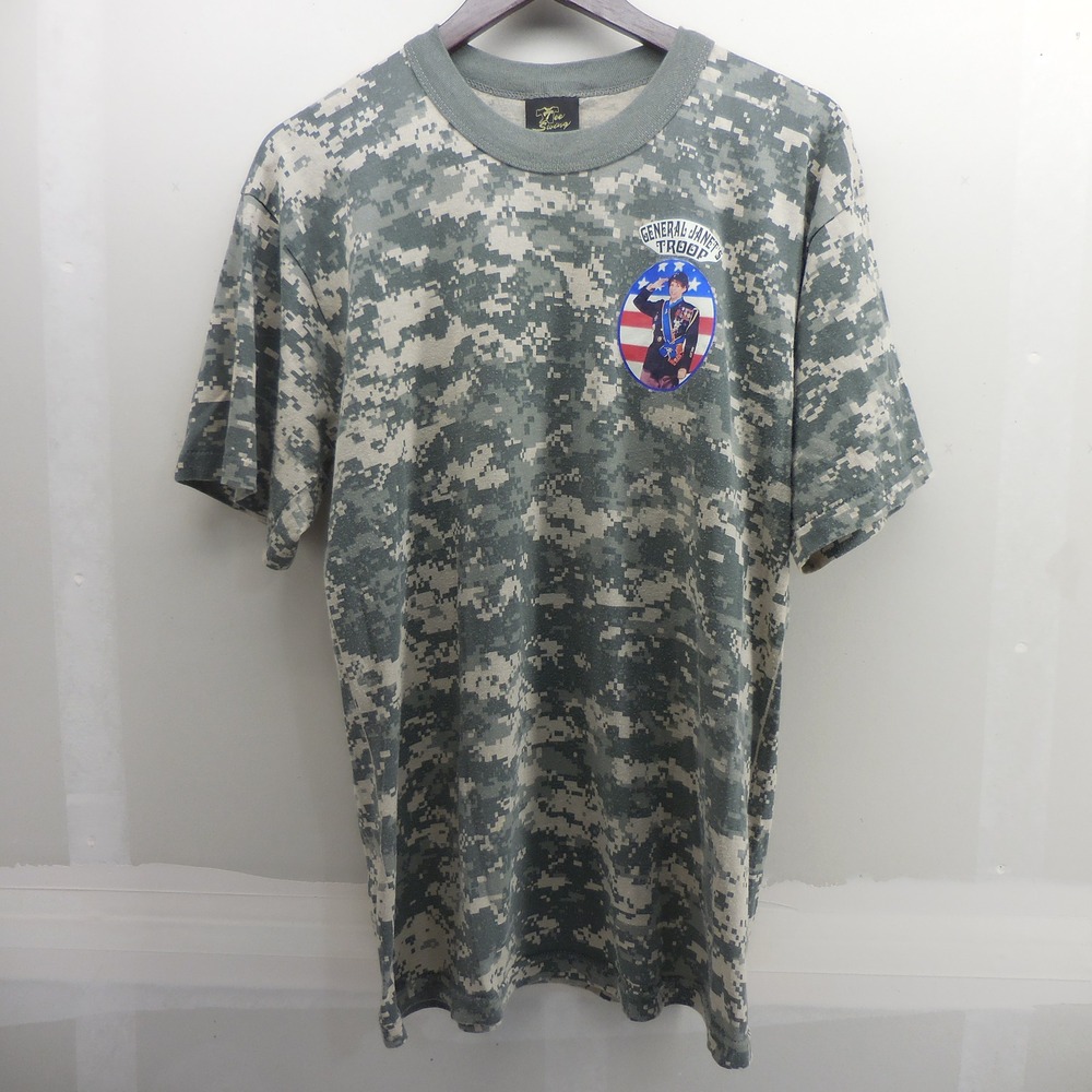 The General Janet Charters  Mens Digital Camo T-Shirt Troop Dawn Patrol Green L‎